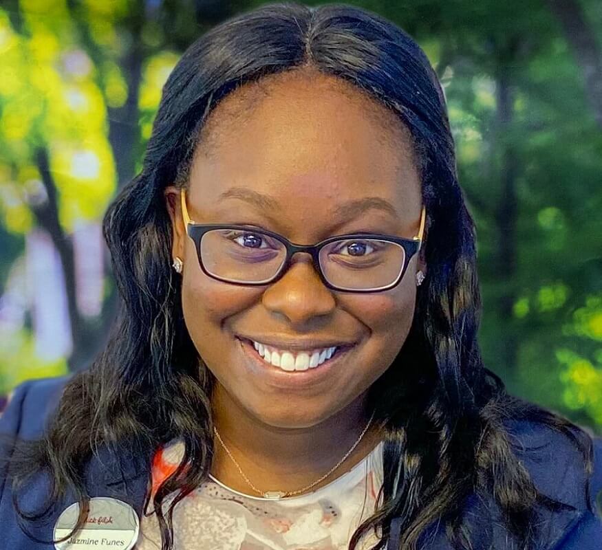 Jazmine Funes headshot